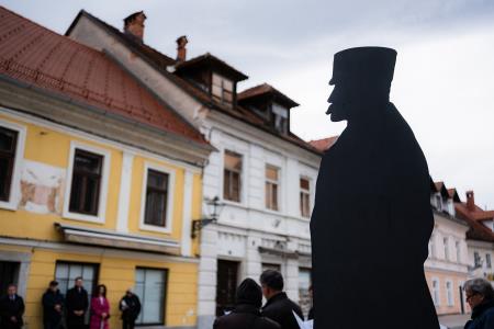 Kip Rudolfa Maistra po skoraj 90 letih v Kamniku (22)